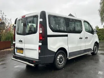 Renault Trafic 2017 photo 2