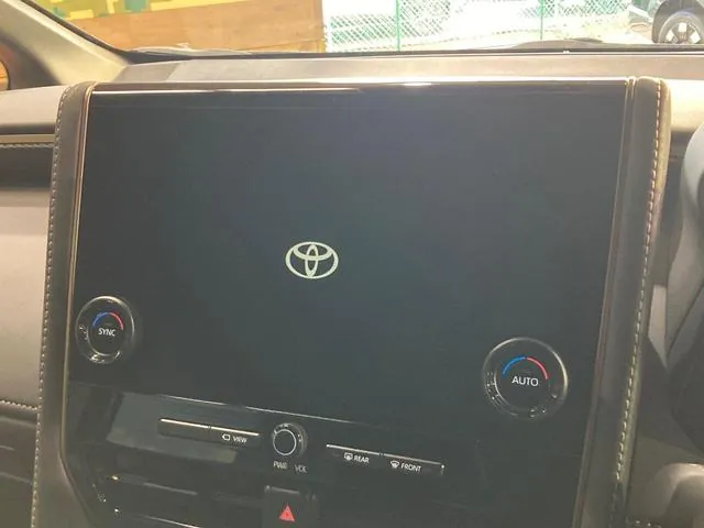 Toyota Alphard Hybrid X 2025 photo 4