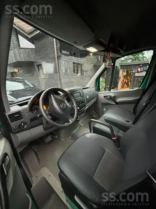 Mercedes-Benz Sprinter 2017 photo 4