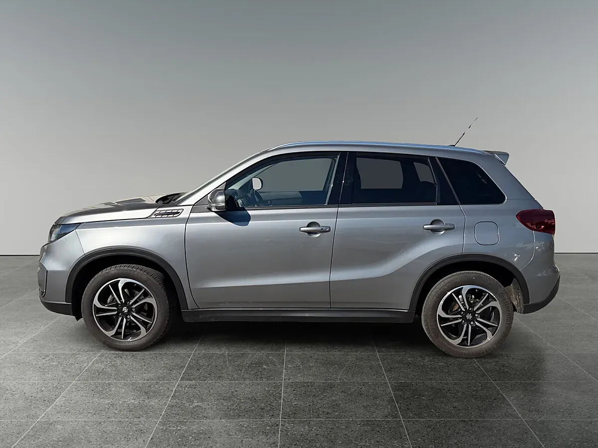 Suzuki Vitara 2021 photo 2