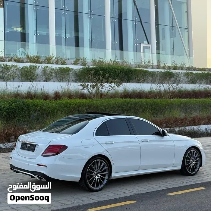 Mercedes-Benz E 350 2019 photo 2
