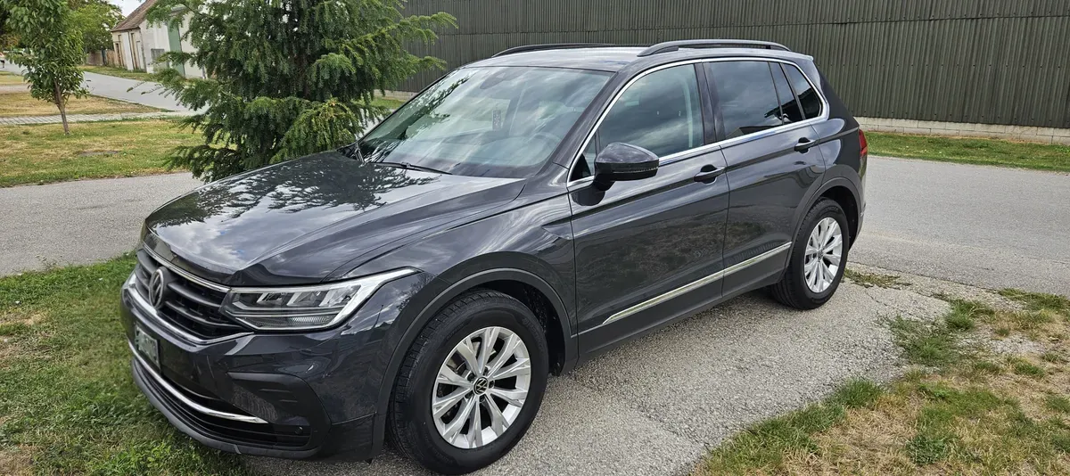 Volkswagen Tiguan 2021 photo 2