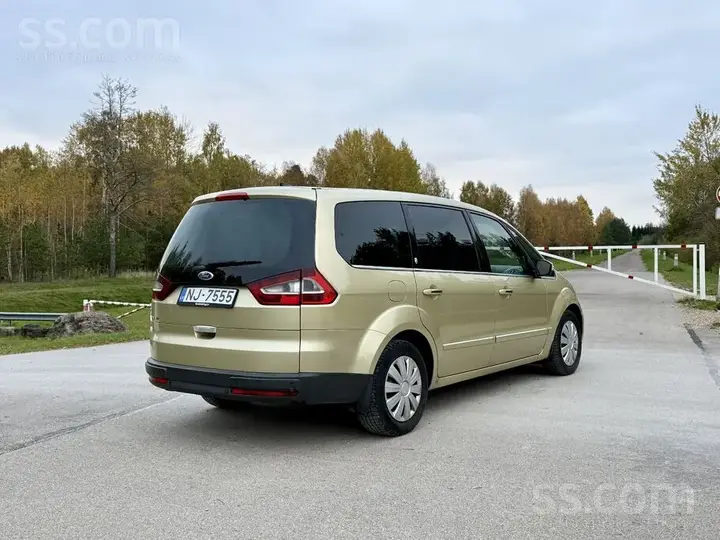 Ford Galaxy 2007 photo 3