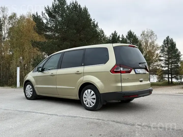 Ford Galaxy 2007 photo 4