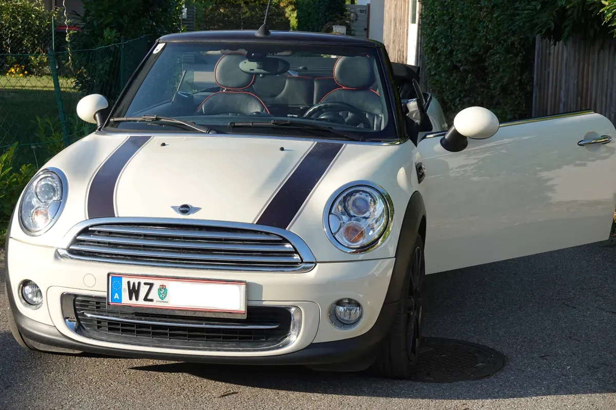 Mini Cabrio 2014 photo 3