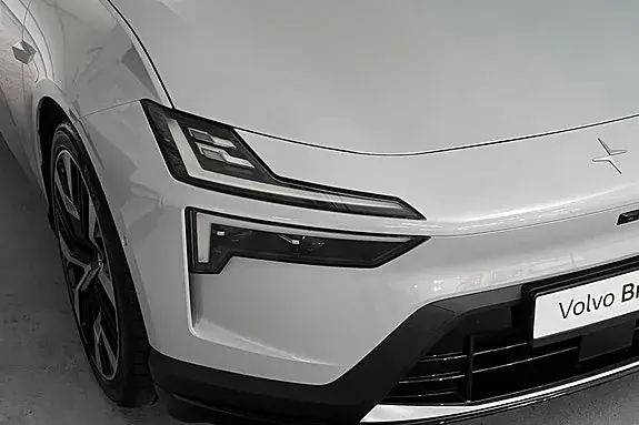 Polestar 4 2026 photo 2