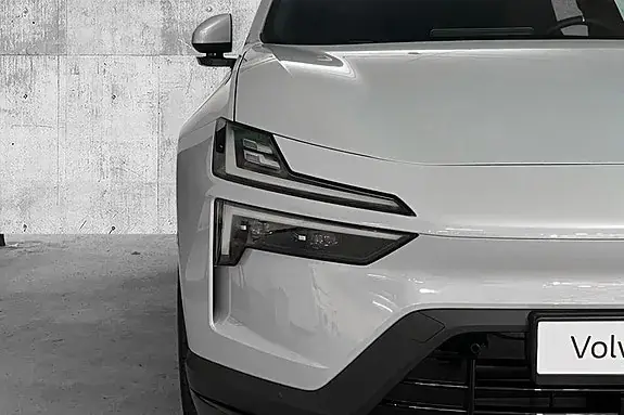 Polestar 4 2026 photo 3