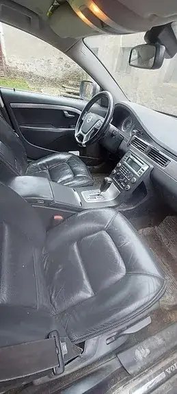Volvo Xc70 2010 photo 3