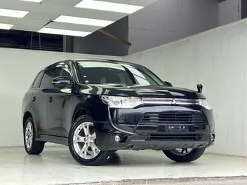 Mitsubishi Outlander 2013 photo 4