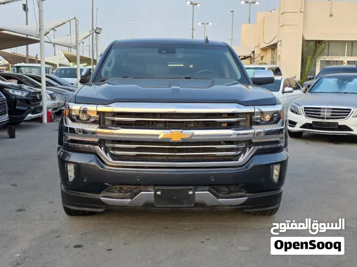 Chevrolet Silverado 2500Hd High Country 2017 photo 2
