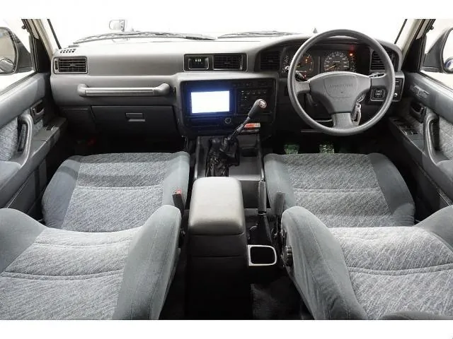 Toyota Land Cruiser 80 1996 photo 3