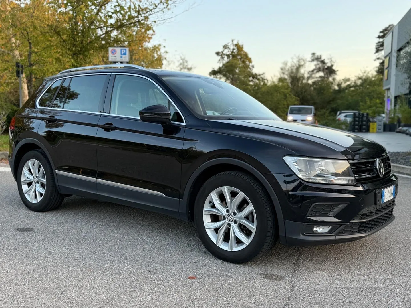 Volkswagen Tiguan 2017 photo 2