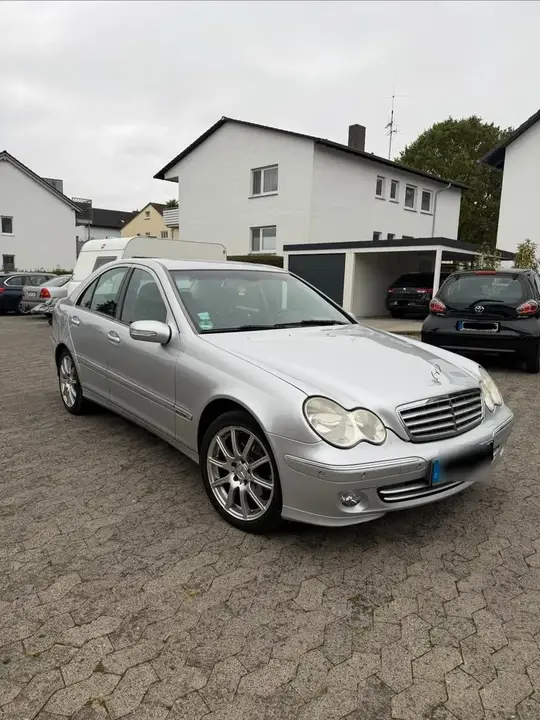 Mercedes-Benz W203