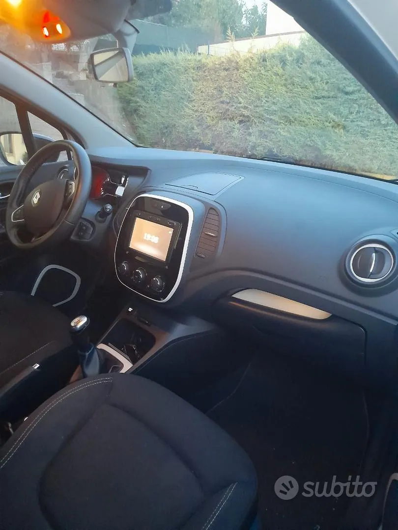 Renault Captur 2018 photo 5