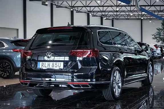 Volkswagen Passat 2022 photo 5