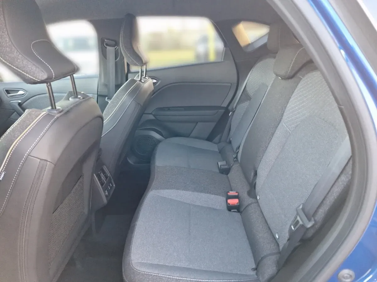 Renault Captur 2026 photo 3