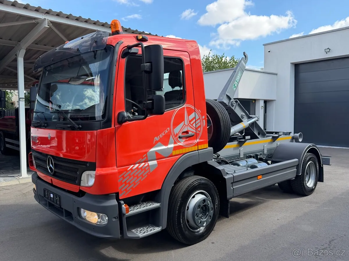 Mercedes-Benz Atego 1218