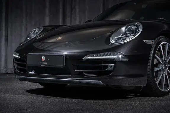 Porsche 911 Carrera 4S 2012 photo 4