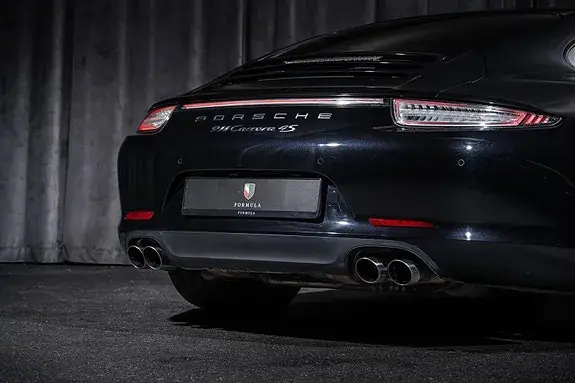 Porsche 911 Carrera 4S 2012 photo 5
