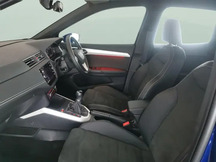 Seat Arona 2019 photo 4