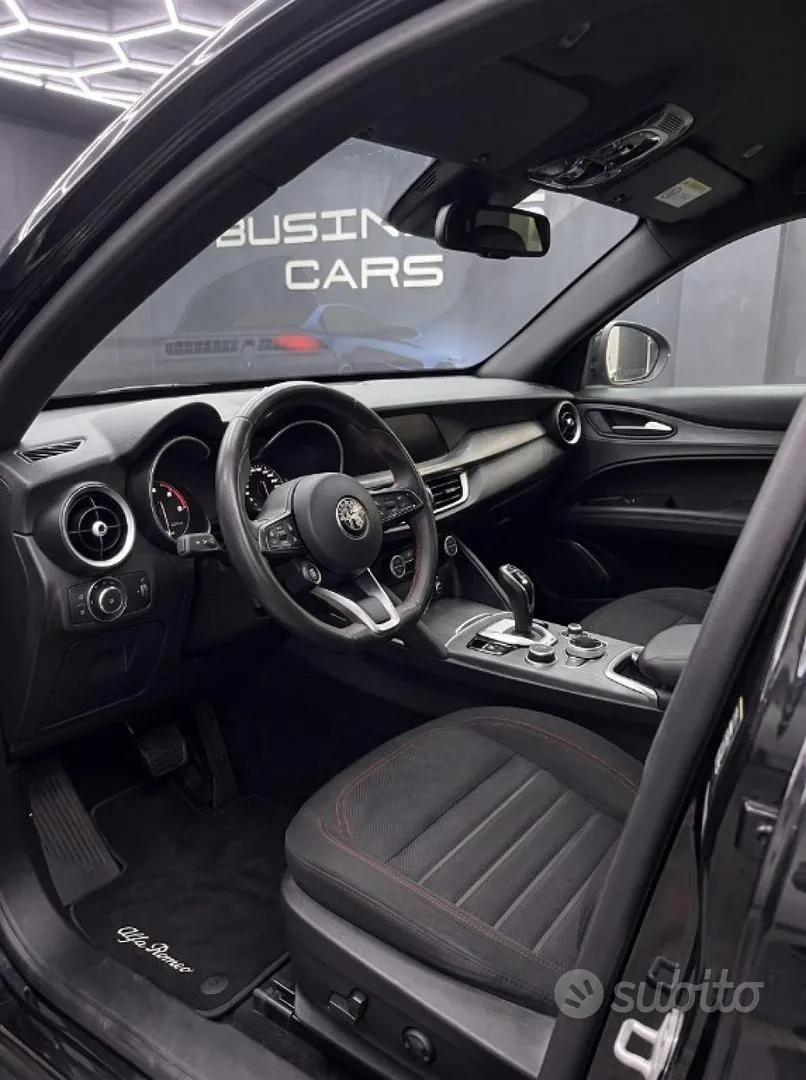 Alfa Romeo Stelvio 2021 photo 4