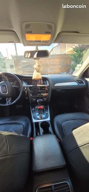 Audi A4 2012 photo 3