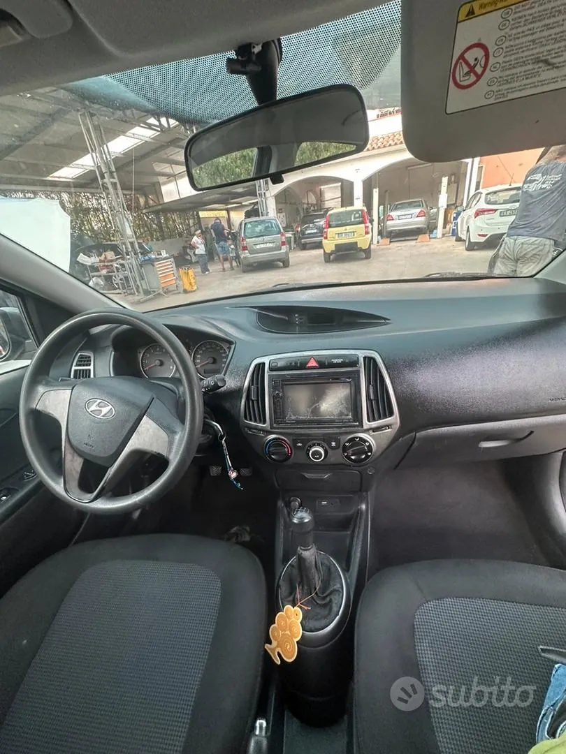 Hyundai I20 2013 photo 5