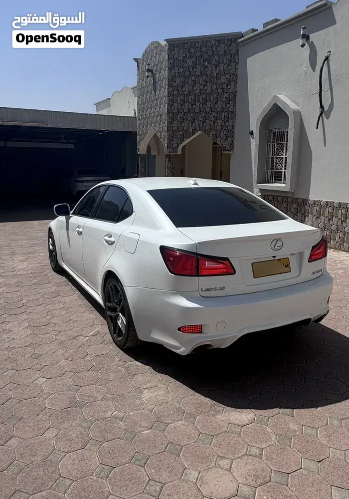 Lexus Is 250 2008 photo 4