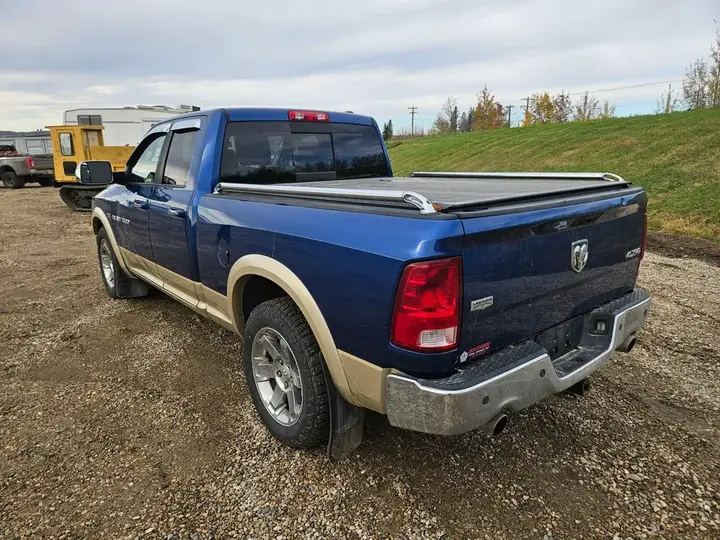 Dodge Ram 1500 2011 photo 3