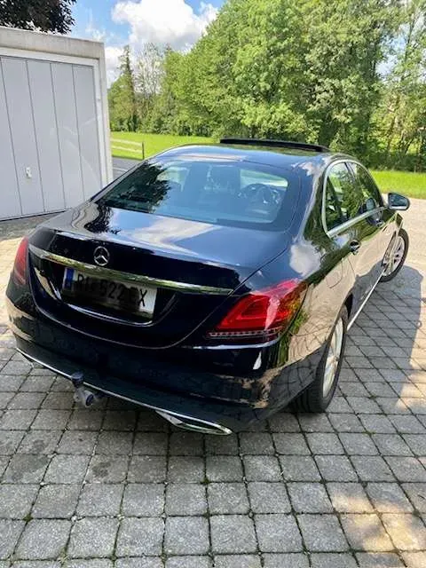 Mercedes-Benz C-Class 2019 photo 3