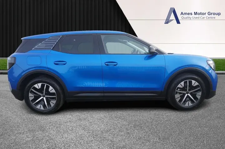 Ford Explorer 2025 photo 3