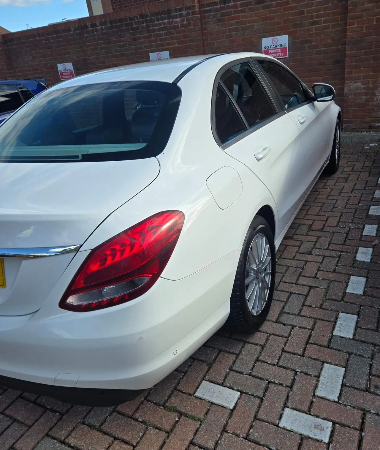 Mercedes-Benz C-Class 2015 photo 2
