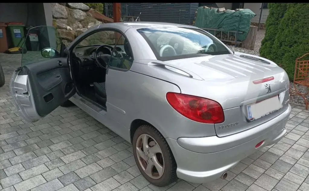 Peugeot 206 2005 photo 3