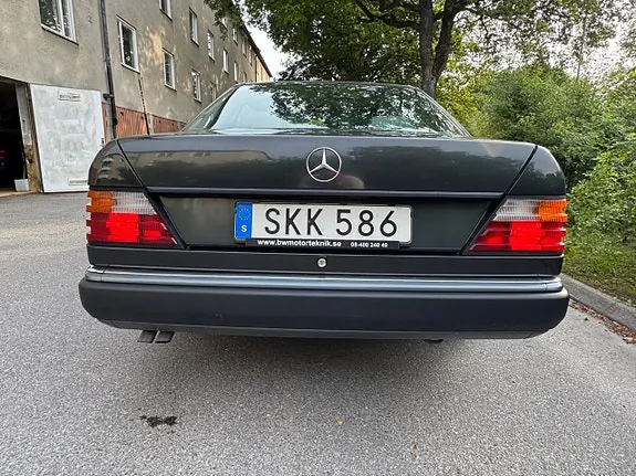 Mercedes-Benz 300 Ce-24