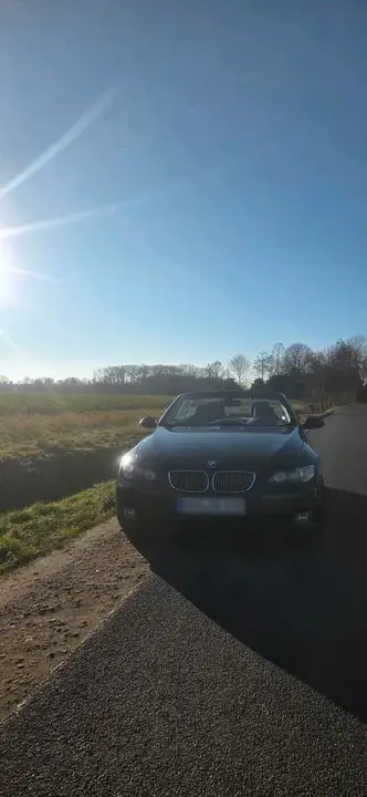 BMW E93