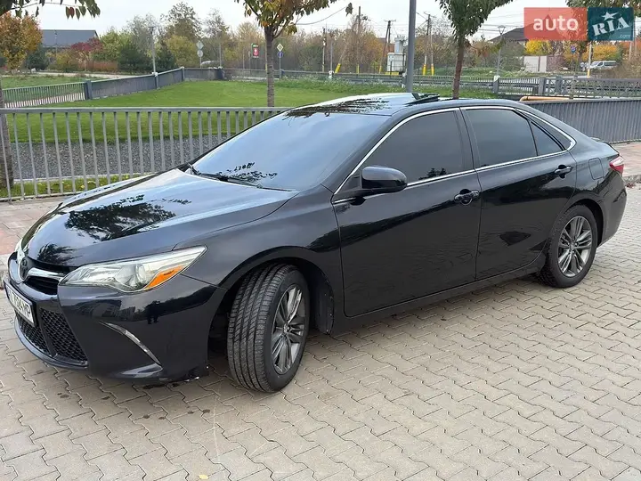 Toyota Camry 2016 photo 3