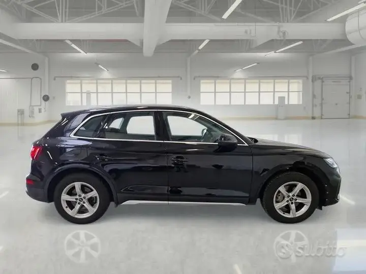 Audi Q5 2023 photo 3