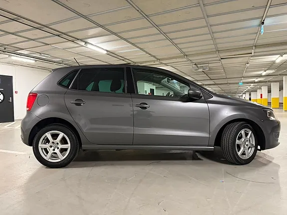 Volkswagen Polo 2010 photo 3
