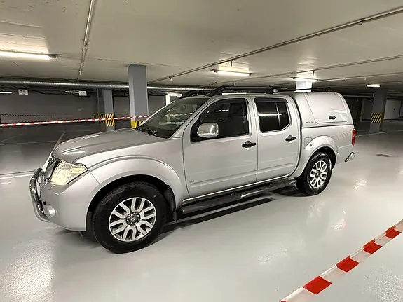 Nissan Navara 2012 photo 2
