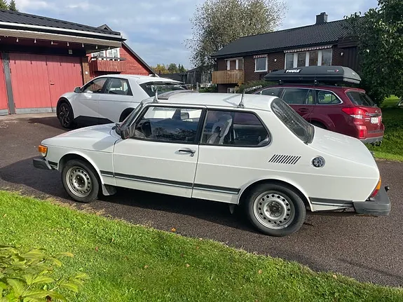 Saab 99