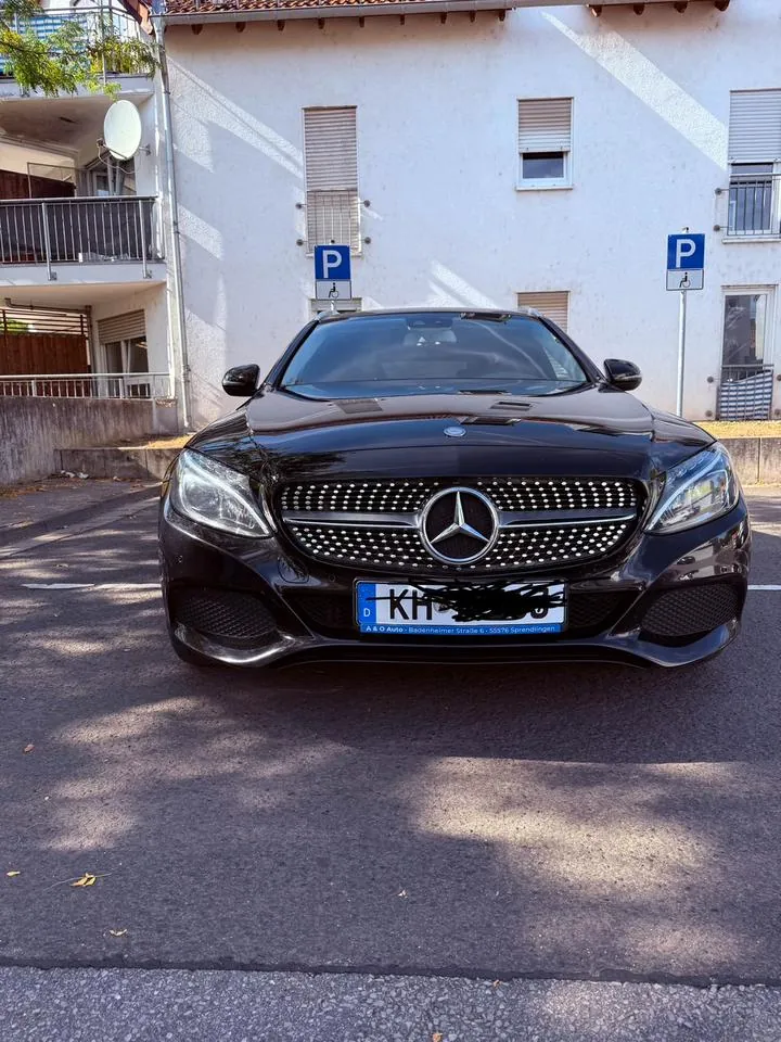 Mercedes-Benz C250