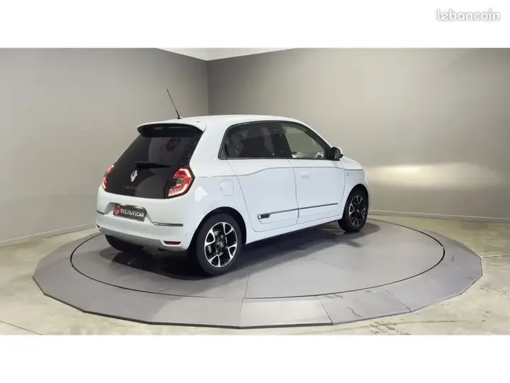 Renault Twingo 2020 photo 2