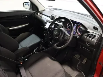 Suzuki Swift 2018 photo 4