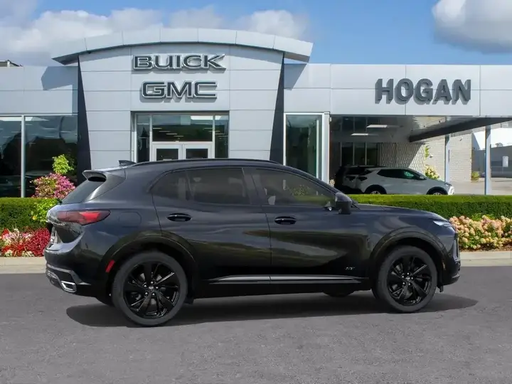 Buick Envision 2026 photo 5