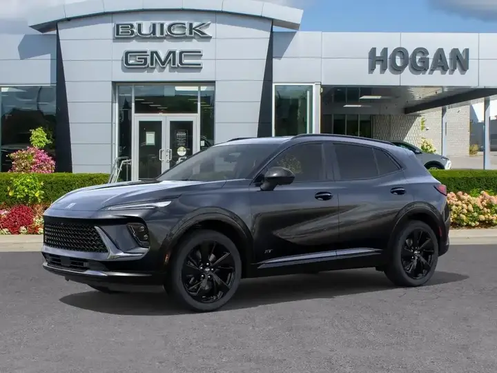 Buick Envision 2026 photo 2