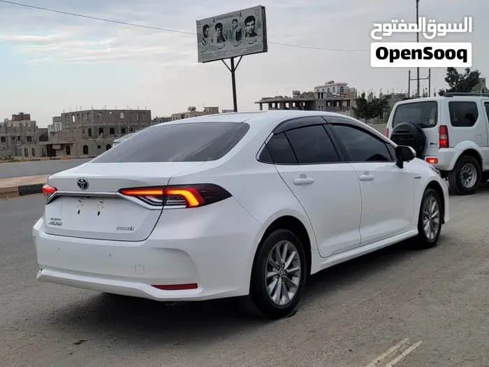 Toyota Crown 2023 photo 4