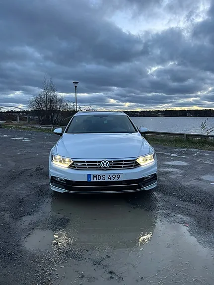 Volkswagen Passat 2016 photo 2