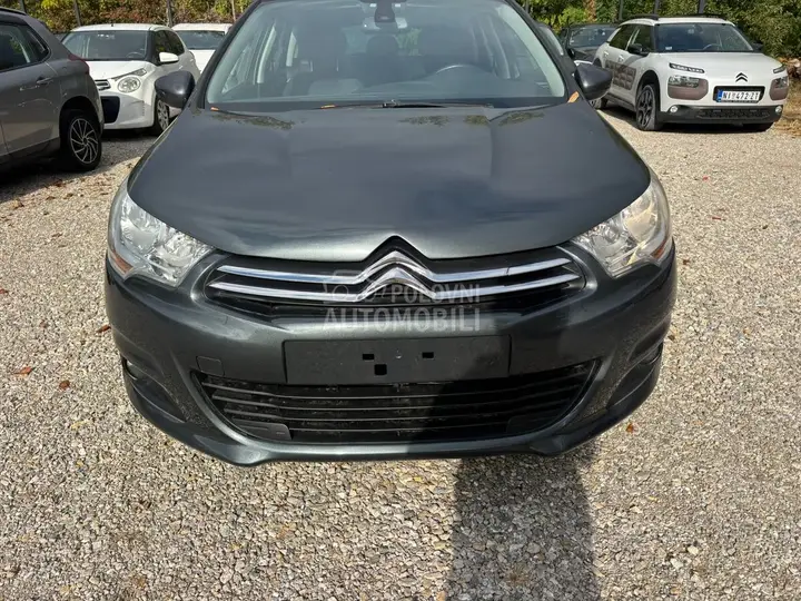 Citroen C4 2013 photo 4