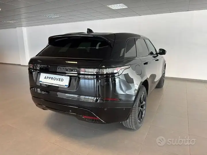 Land Rover Velar 2025 photo 2