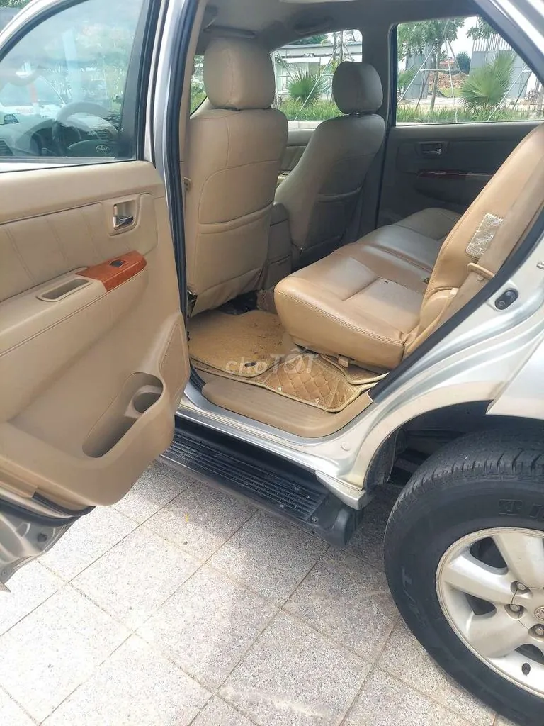 Toyota Fortuner 2009 photo 5